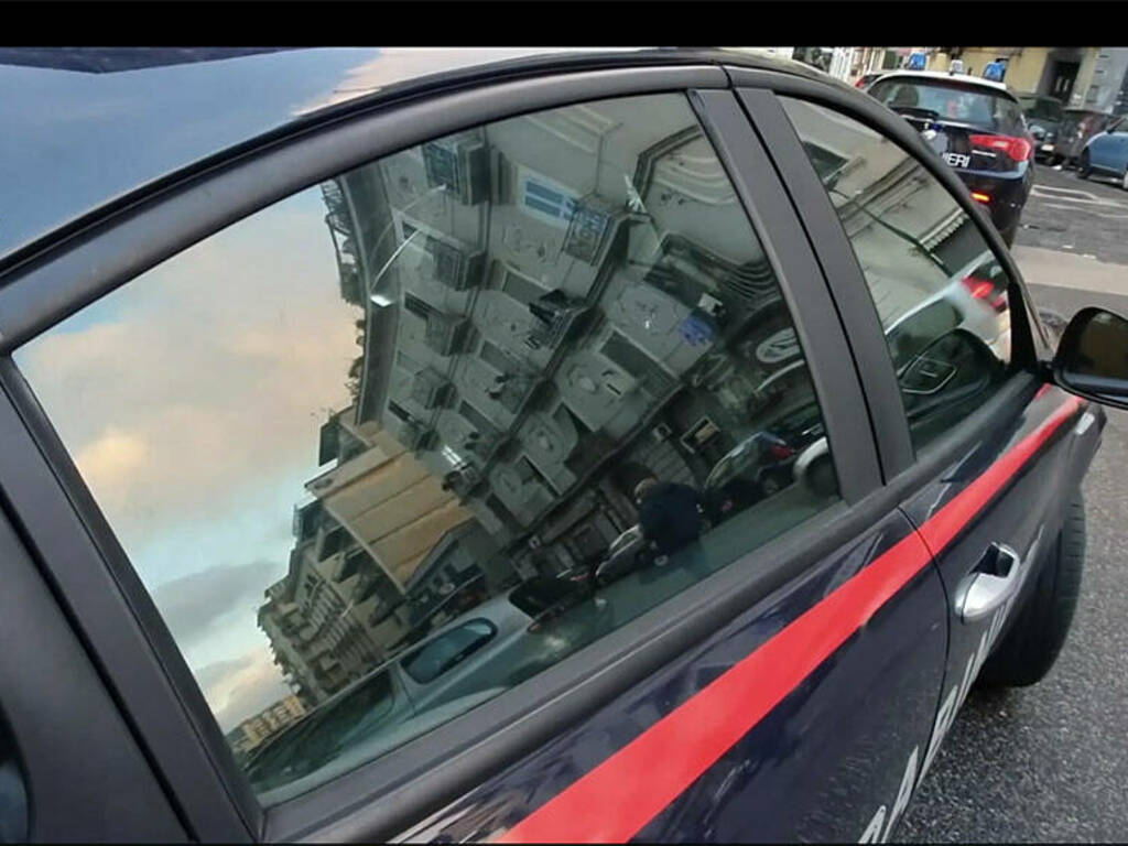 auto carabinieri